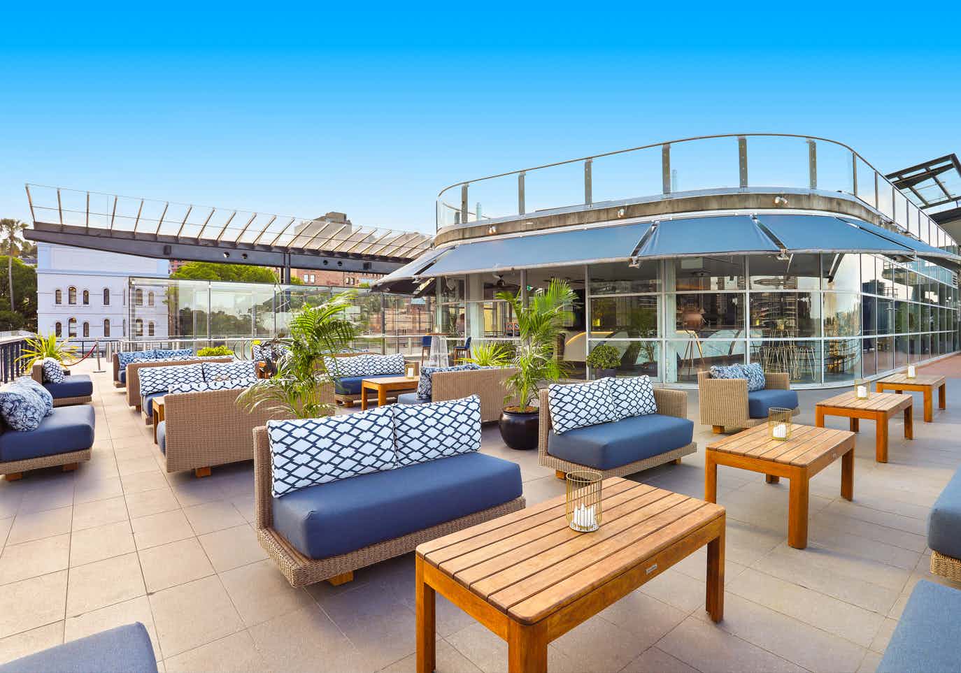 Level 3 Rooftop - Eastside Lounge , Cruise Bar